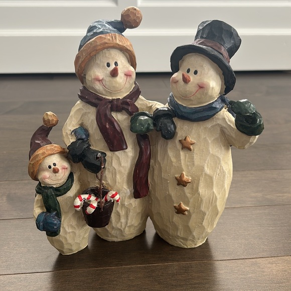 ✨Host Pick✨Holiday Snowman Family, Christmas Decor Wooden Winter Ornament - Picture 2 of 9